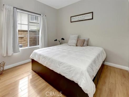 28871  Canyon Point  , Lake Forest, CA