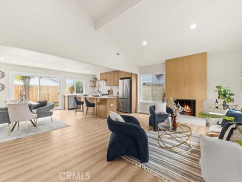 24282  Ursula  , Lake Forest, CA