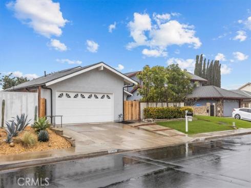 24282  Ursula  , Lake Forest, CA