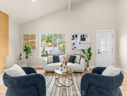 24282  Ursula  , Lake Forest, CA