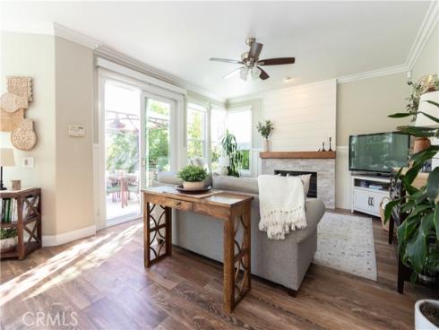 2  Alamitos  , Lake Forest, CA