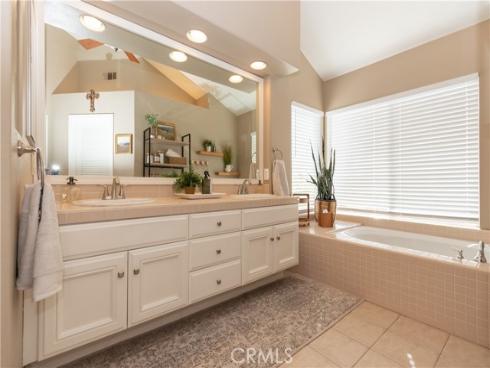 2  Alamitos  , Lake Forest, CA