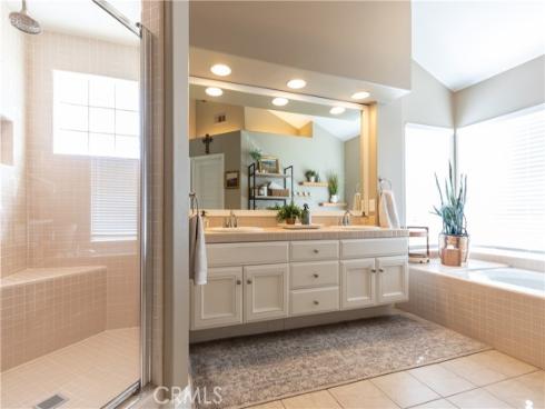 2  Alamitos  , Lake Forest, CA