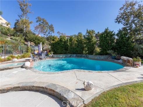 2  Alamitos  , Lake Forest, CA