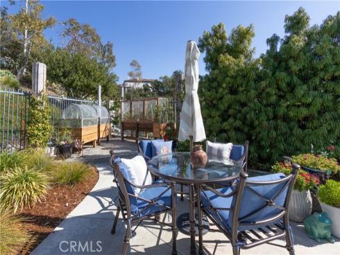 2  Alamitos  , Lake Forest, CA