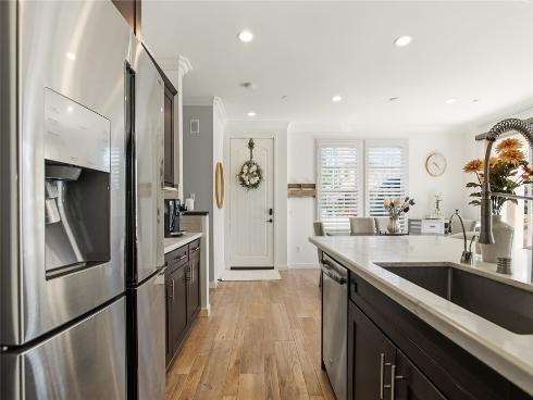 47  Finch  , Lake Forest, CA