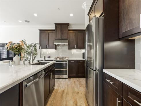 47  Finch  , Lake Forest, CA