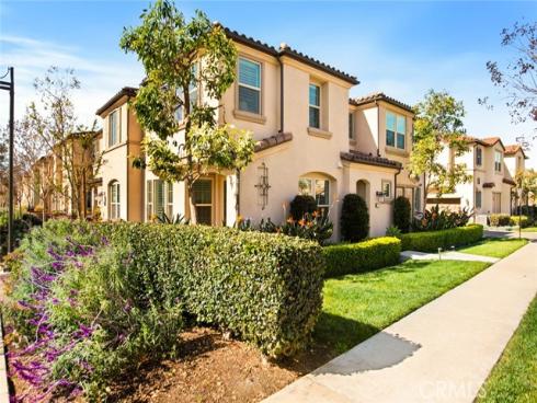 47  Finch  , Lake Forest, CA