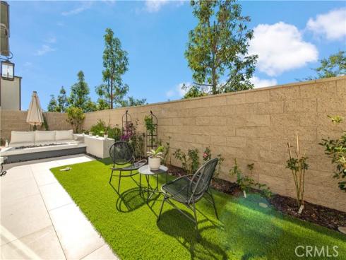 131  Reyes Alley  , Lake Forest, CA