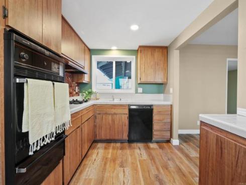 24842  Calle El Toro Grande  , Lake Forest, CA