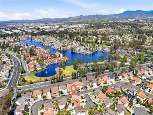 24596  Donna   Lane, Lake Forest, CA