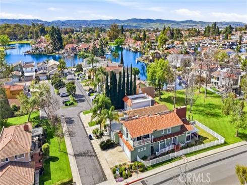21911 Yellowstone , Lake Forest, CA