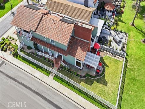 21911 Yellowstone , Lake Forest, CA