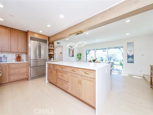 22733  Islamare  , Lake Forest, CA