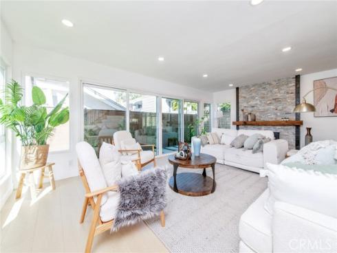 22733  Islamare  , Lake Forest, CA