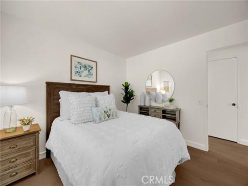 25652  Rimgate  6H , Lake Forest, CA