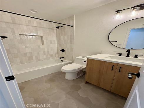 24931  Avenida Libre  , Lake Forest, CA