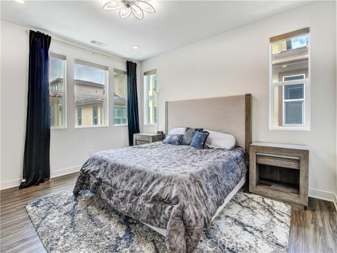 261  Siena  , Lake Forest, CA