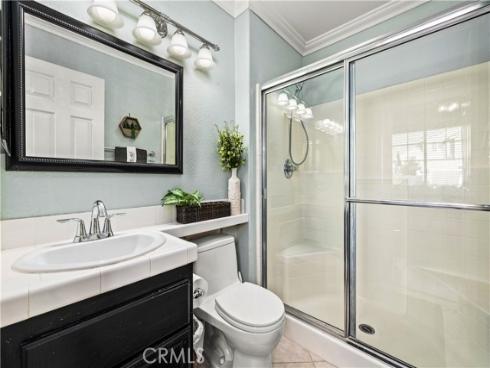 16  Balustrade  , Lake Forest, CA