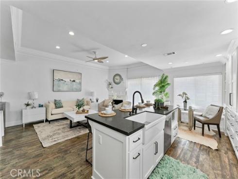 24222  Ontario  , Lake Forest, CA