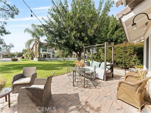 24222  Ontario  , Lake Forest, CA