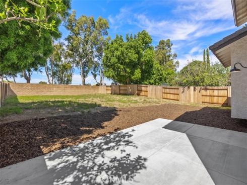 21081  Paseo Verdura  , Lake Forest, CA