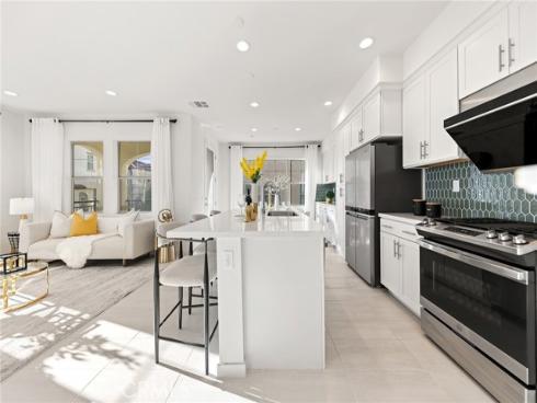 200  Winterbrook  , Lake Forest, CA