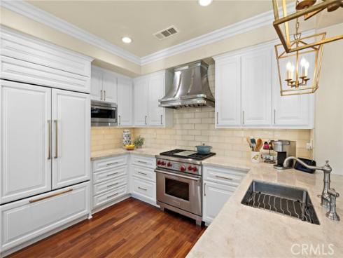 64  Calle Cabrillo  , Lake Forest, CA