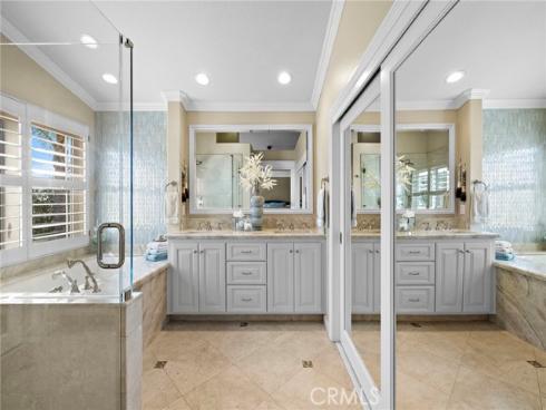 64  Calle Cabrillo  , Lake Forest, CA