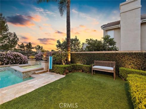 64  Calle Cabrillo  , Lake Forest, CA