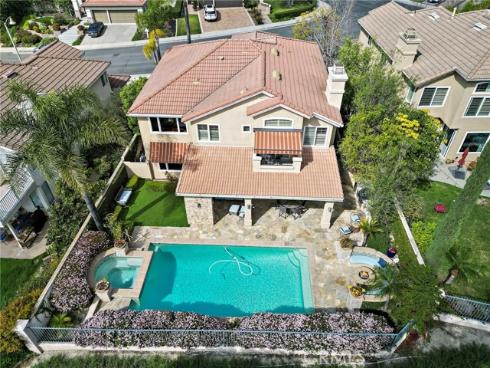 64  Calle Cabrillo  , Lake Forest, CA
