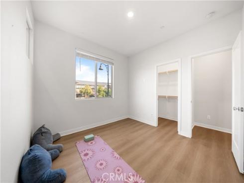 602  Catalonia  , Lake Forest, CA