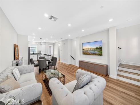 381  Bellver  , Lake Forest, CA