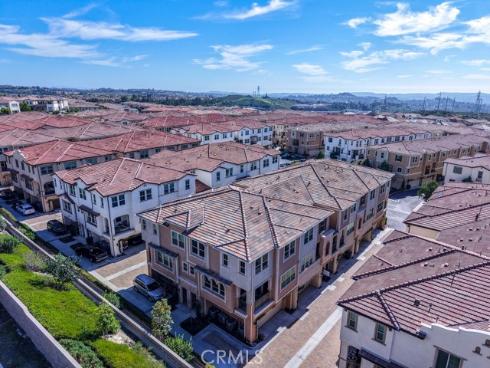 608  White Oaks  , Lake Forest, CA