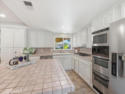 24741  Calle El Toro Grande  , Lake Forest, CA