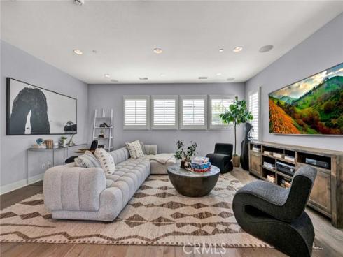 32  Lark  , Lake Forest, CA