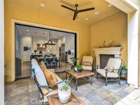 32  Lark  , Lake Forest, CA