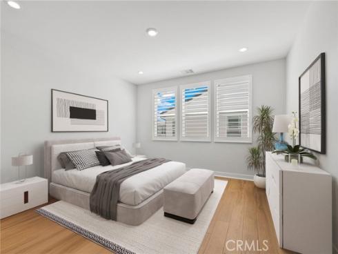 200  Newton  , Lake Forest, CA