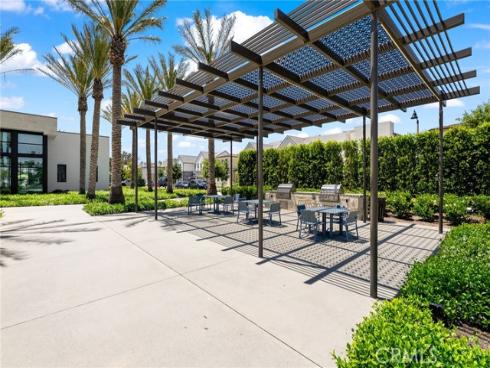 200  Newton  , Lake Forest, CA