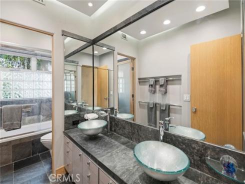 18  Alonda  , Lake Forest, CA