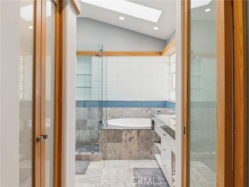 18  Alonda  , Lake Forest, CA