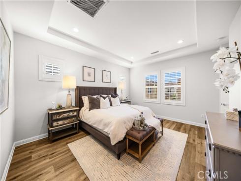 25  Umbria  , Lake Forest, CA