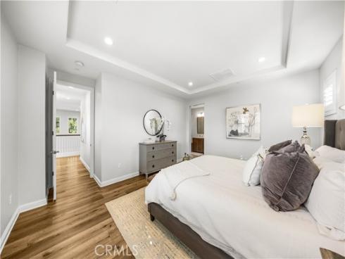 25  Umbria  , Lake Forest, CA