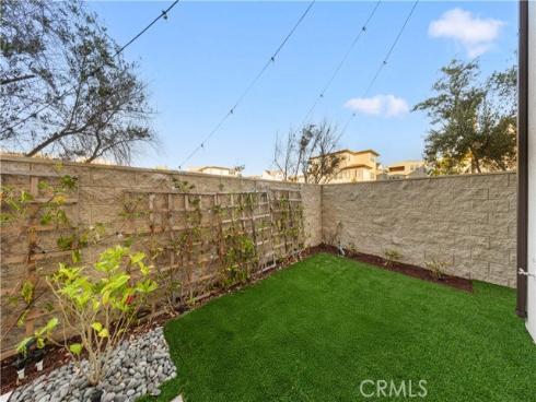 250  Newton  , Lake Forest, CA