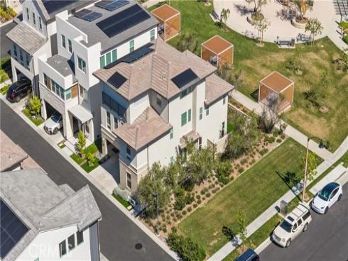 250  Newton  , Lake Forest, CA