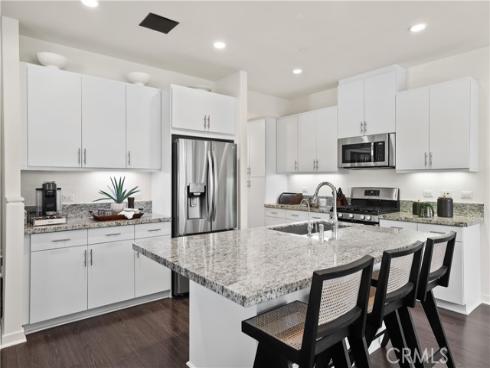 12  Prominence  , Lake Forest, CA