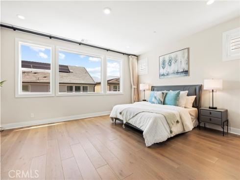 200  Longden  , Lake Forest, CA