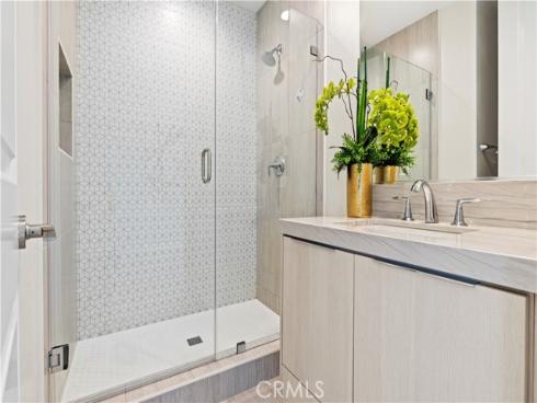 200  Longden  , Lake Forest, CA