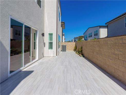 200  Longden  , Lake Forest, CA