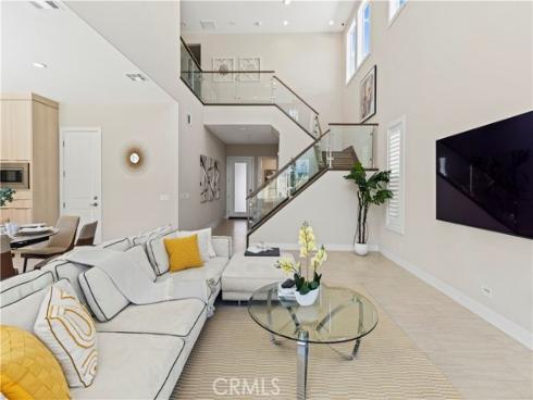 200  Longden  , Lake Forest, CA